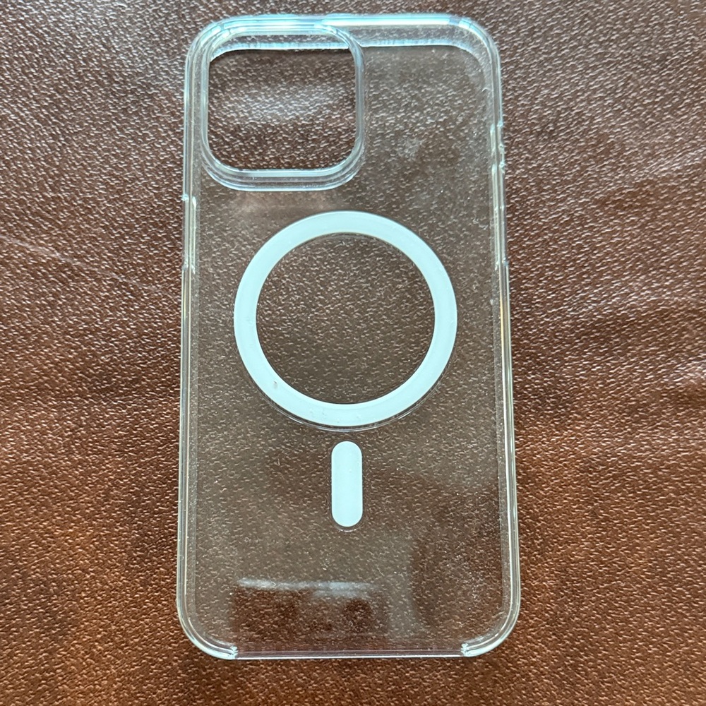Apple Transparent Magnetic iPhone Case 15 Pro Max